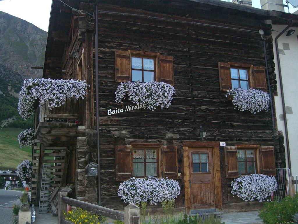 Baita Miralago - Appartamenti Abar Ливиньо Екстериор снимка